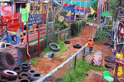 junkyard playground - We 0