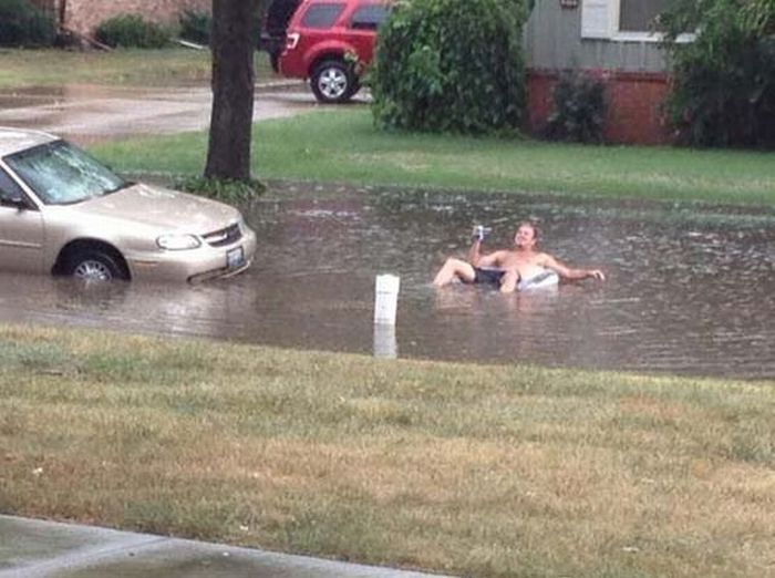 funny pictures of too much rain