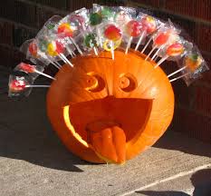 halloween pumpkin carving - lollipop hair