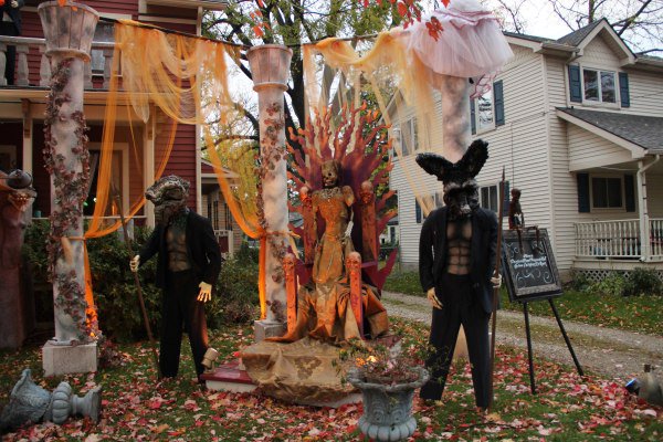 Halloween houses