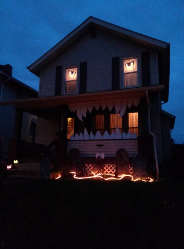 Halloween houses