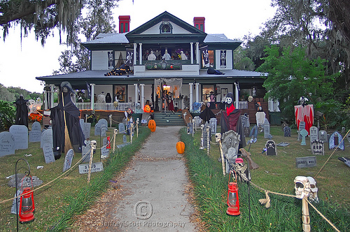 Halloween houses