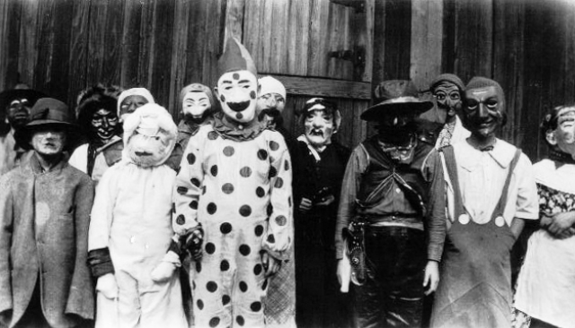 halloween costumes in the 1930s