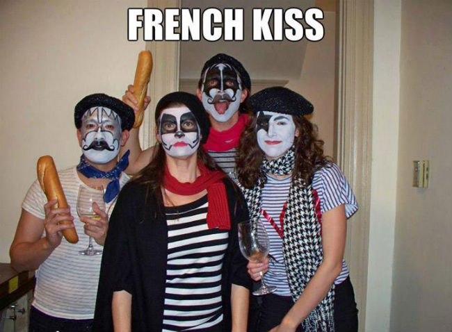 punny halloween costumes - French Kiss