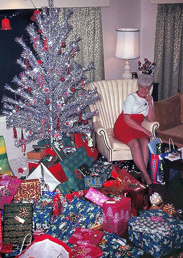 1950s christmas tree poses