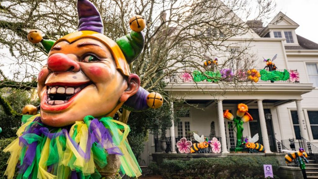 Covid can't stop New Orleans Mardi Gras