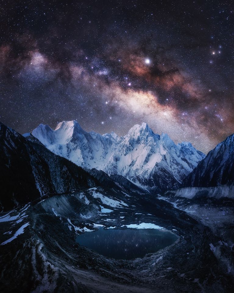 milky way from himalayas