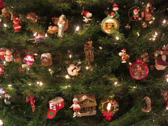 90s christmas tree decorations