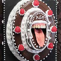 26 Intriguing Yet Terrifying Birthday Cakes That Actually Exist