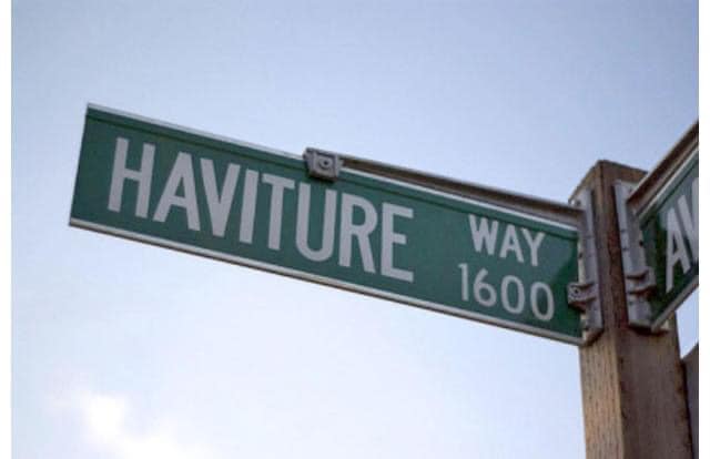 street sign - Haviture 1600 Way