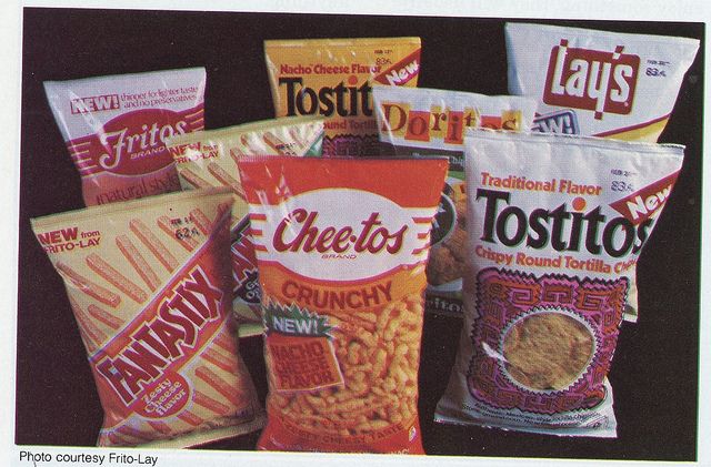 throwback food - 1980s potato chips - 82% Nacho Cheese Flasu Lay's 83 New Vims News Tostit Dortue A und Tort Brand New Bay Traditional Flavor 83% natural style New New 10 Cheetos Tostitos RitoLay Crispy Round Tortilla o Acrunchy New! Lantastv Nacho Cheese