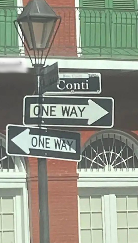 Memes and Fails - one way sign - Conti One Way One Way
