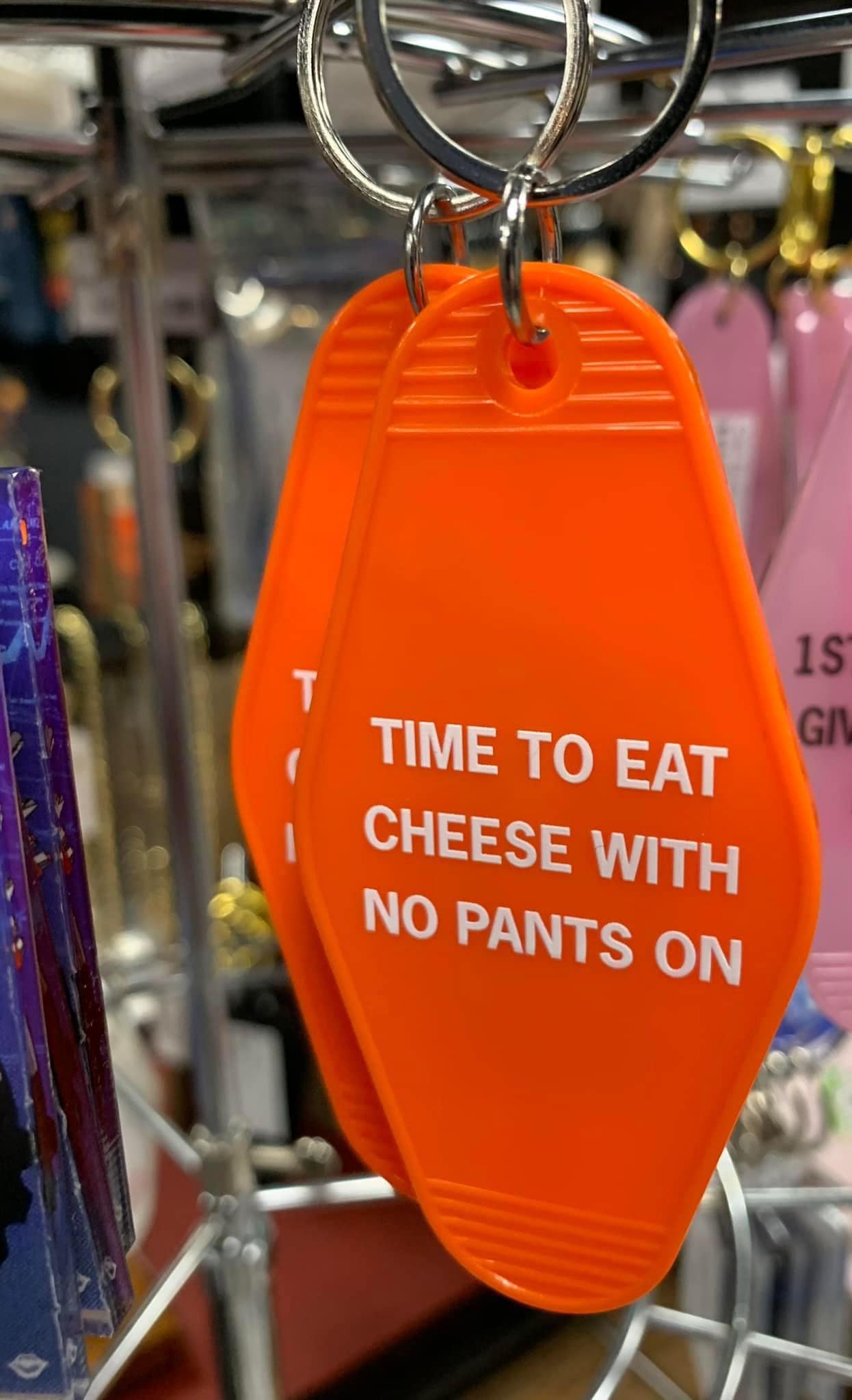 funny pictures - funny orange - T Time To Eat Cheese With No Pants On 1S Giv