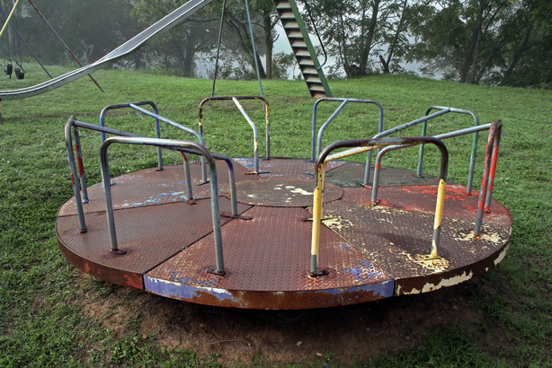 29 glimpses at what playgrounds used to look like