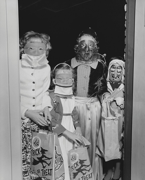 41 pics of Spooking in the '60s