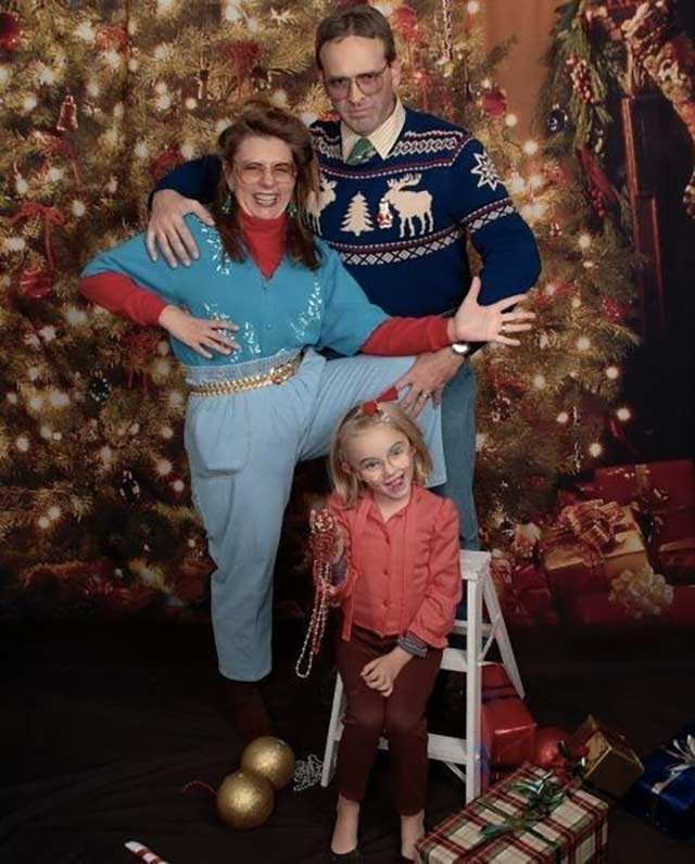 Awkward Family Christmas Cards - awkward family photos christmas - pent