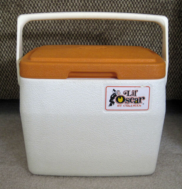 The exact car ice chest every body had in the '80s.