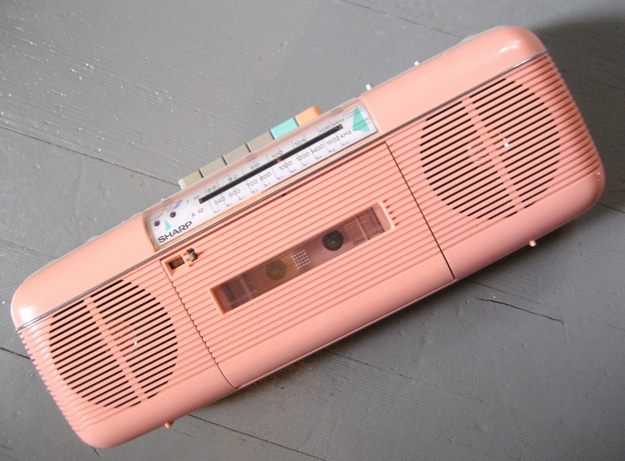 Everyone had this exact tape player