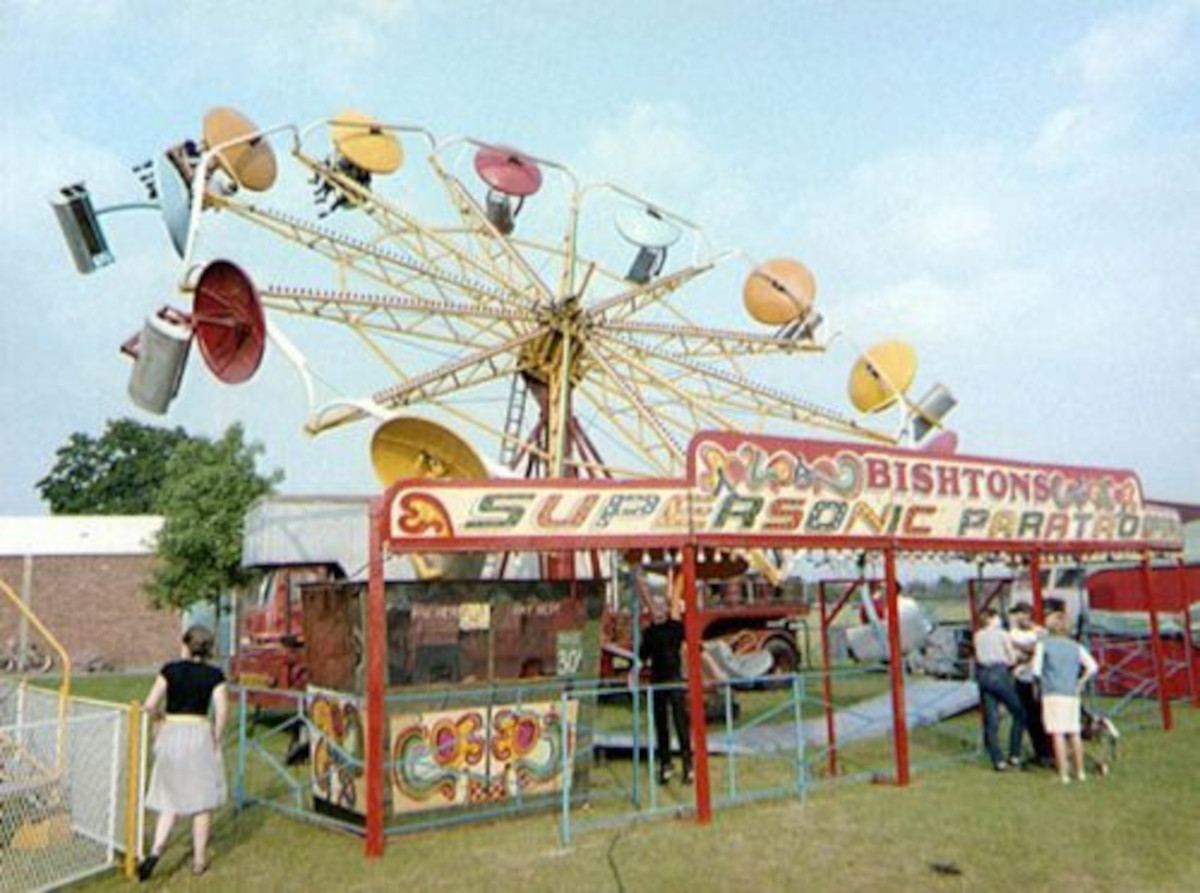 YES! The paratrooper. State fairs, pop up ride spots, this was a favorite. You piled in with your friends kicking your shoeless feet (because everyone lost their shoes- part of the fun as going under the ride afterwards in an epic shoe hunt) WHY did they take this away?