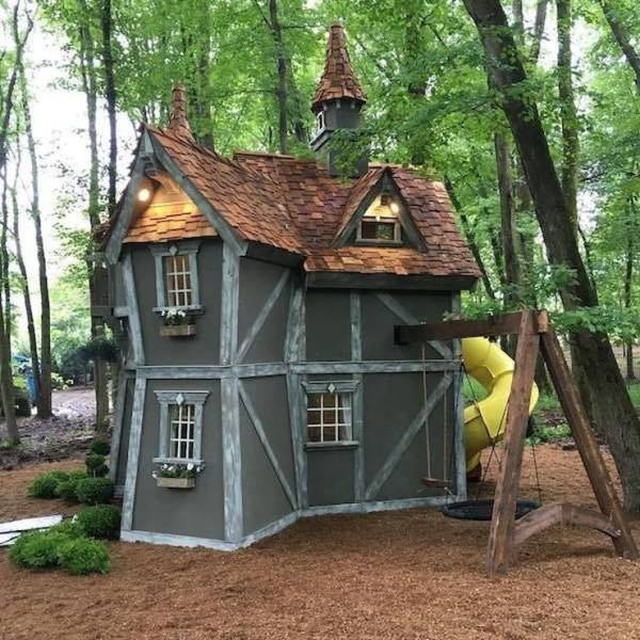 21 Really Cool Playhouses Every Kid Would Enjoy