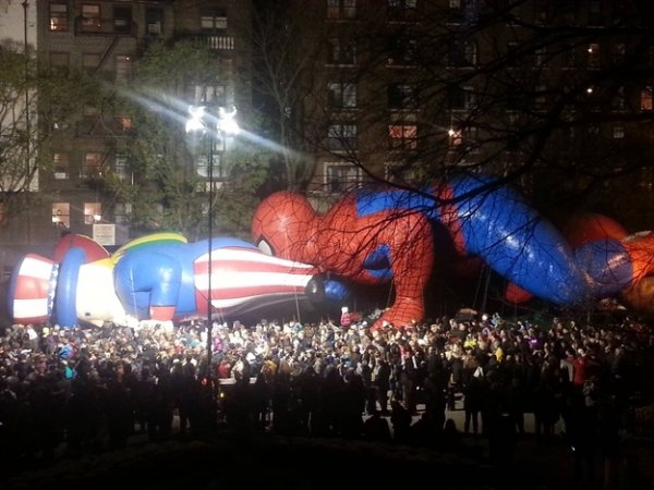 macy's parade spiderman uncle sam