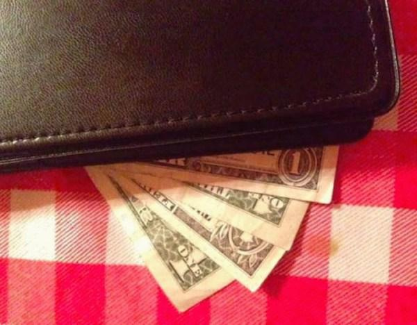 How To Tip Like A Complete Jerk