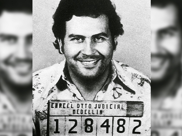 It was known that Pablo’s greatest fear was extradition. He said he’d rather “be in a grave in Colombia than a cell in the United States.”