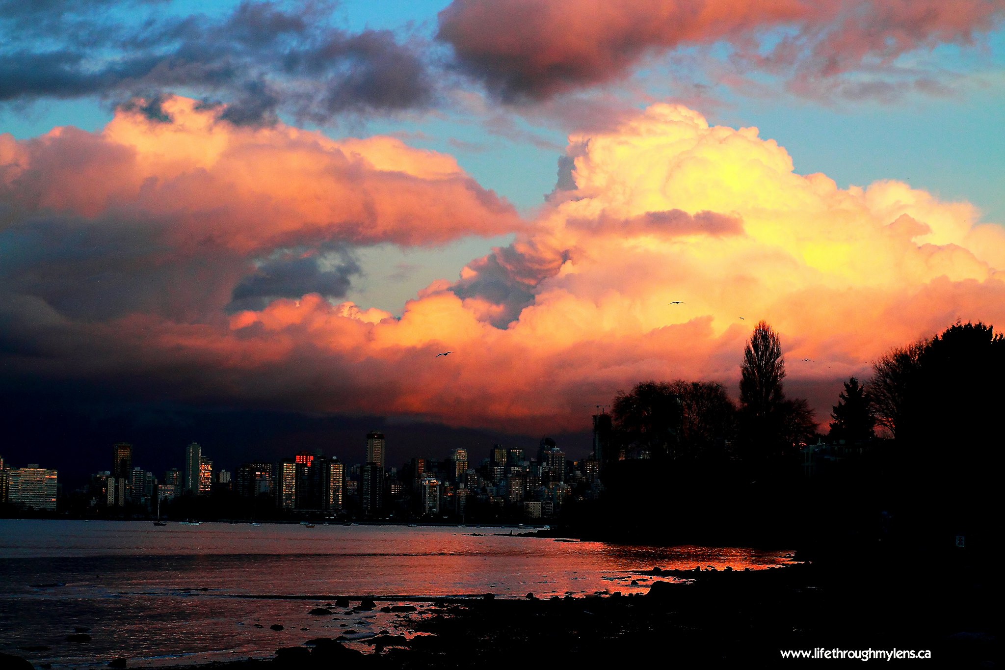 Vancouver, Britich Columbia, Jason Kenzie, photographer, photography, The Photo Warrior, sunset
www.lifethroughmylens.ca