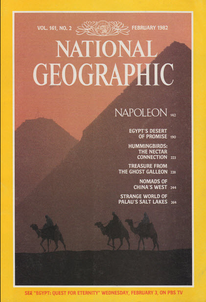 This cover issue of National Geographic shows the Great Pyramids of Giza, only the pyramids have been squeezed together to accommodate for the
vertical cover. In reality the pyramids are not so close together.