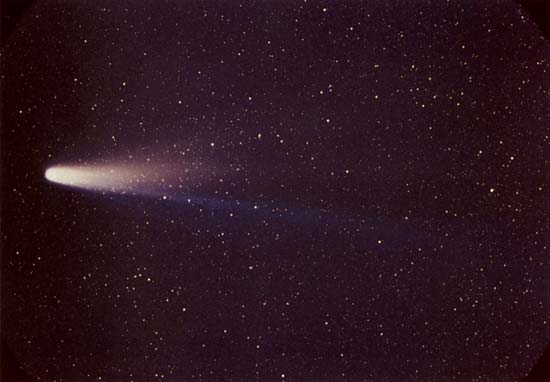 Haley's comet passed Earth not once but twice. 