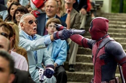 really funny pictures - stan lee and deadpool