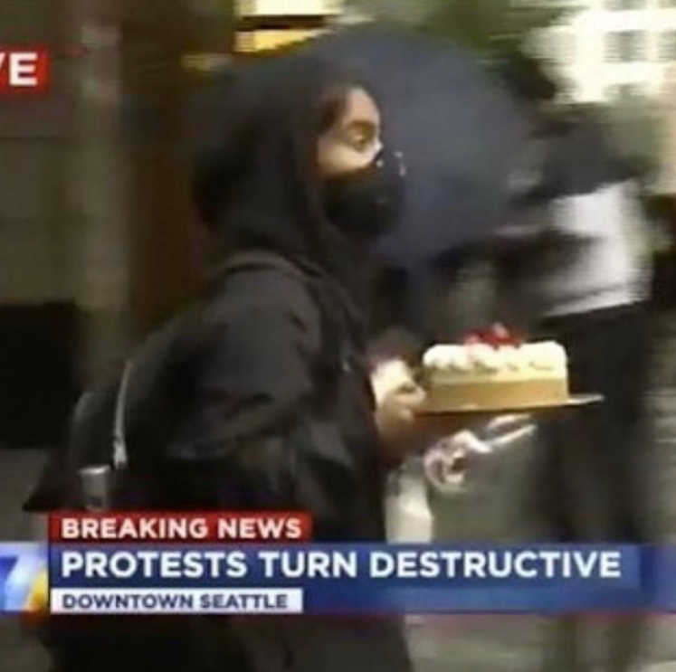 official - E Breaking News Protests Turn Destructive Downtown Seattle