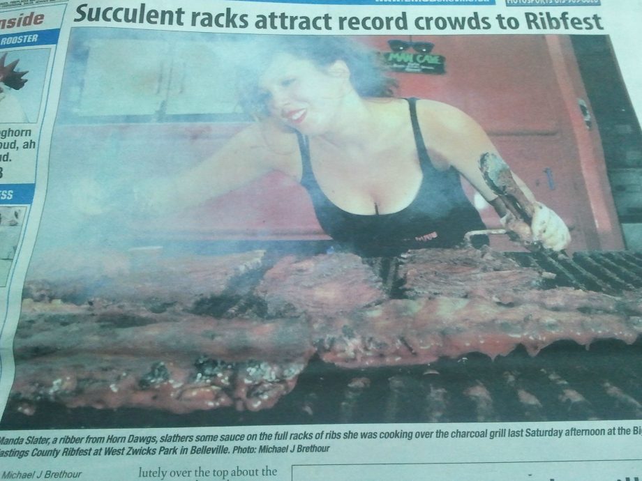 fertile woman dies in climax - side Succulent racks attract record crowds to Ribfest Rooster ghorn ud, ah d. Ss tanda Slater, a ribber from Horn Dawgs, slathers some sauce on the full racks of ribs she was cooking over the charcoal grill last Saturday aft
