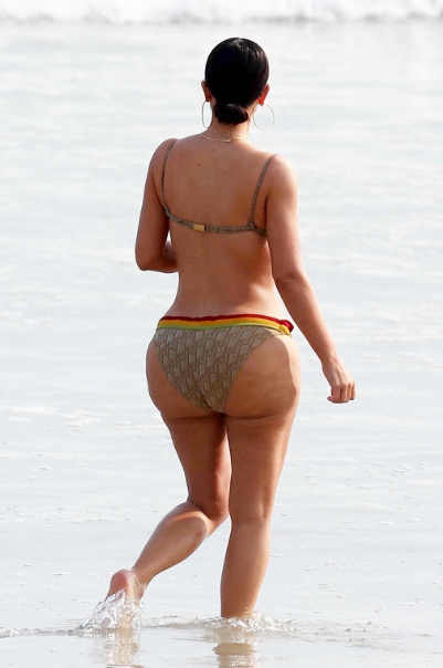 Sure the proportions look a bit off, but we've always known she has a massive ass.