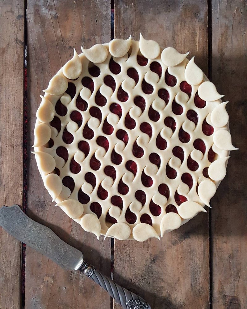 Feast Your Eyes On These Absolutely Exquisite Pie Crust Designs