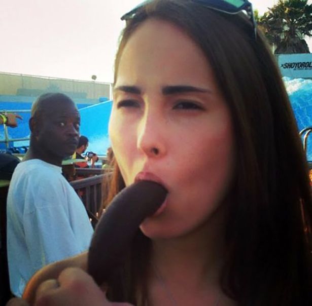 100 Dirty Photos To Distract You From Work