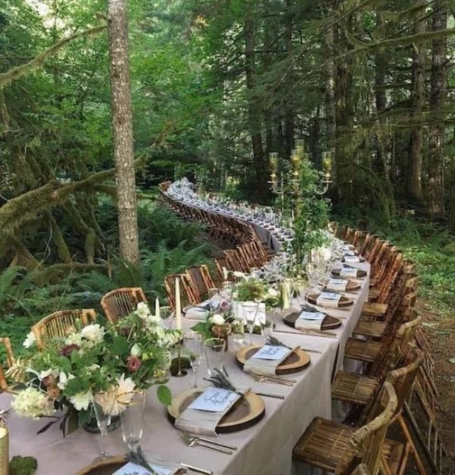 forest dinner wedding