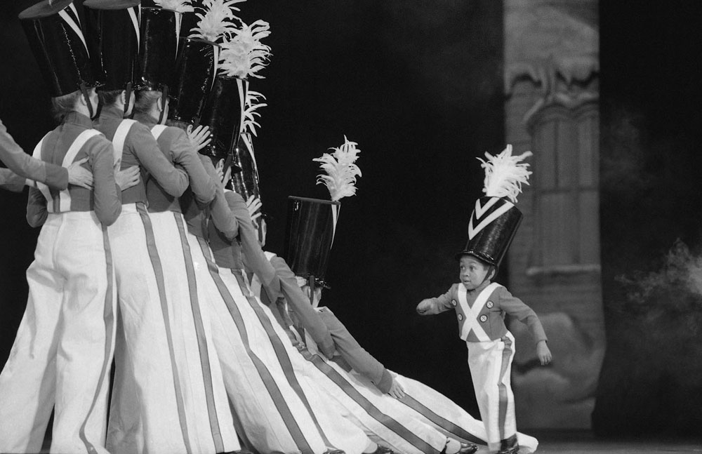 Television actor Emmanuel Lewis rehearses with the Radio City Rockettes at New York’s Radio City Music Hall for a one-hour holiday television variety special entitled "Mr. T and Emmanuel Lewis In A Christmas Dream," Nov. 21, 1984.