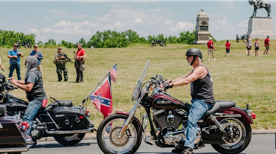 Hundreds flocked to Gettysburg as word spread, self-proclaimed militias, bikers, skinheads and far right groups from outside the state issued a call to action, pledging in online videos and posts to come to Gettysburg to protect the Civil War monuments and the nation's flag from desecration. They got PUNK'D!!!
