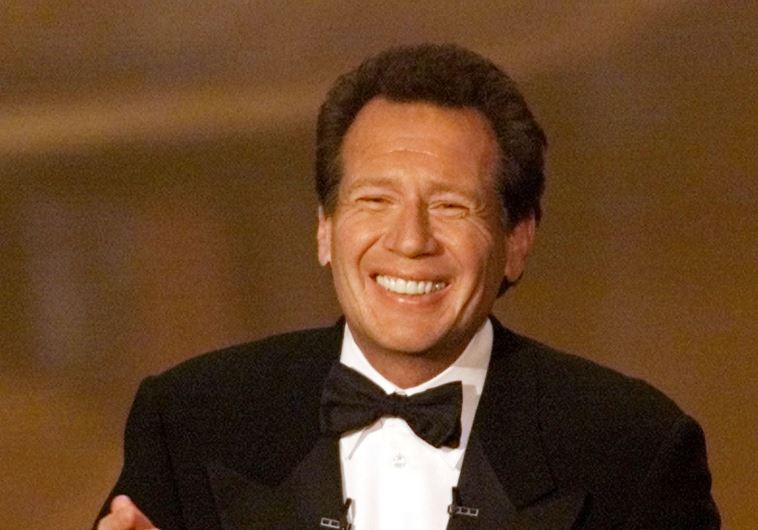  Garry Shandling - With his sitcoms, 'It's Garry Shandling's Show' and 'The Larry Sanders Show', Garry Shandling helped America laugh for many years. He started, as most comedians do, as a comedy writer on 'Sanford and Son' as well as 'Welcome Back Kotter', before landing a standup spot on Johnny Carson, which quickly rocketed him to fame. Shandling passed away on March 25, 2016, of a massive heart-attack. 