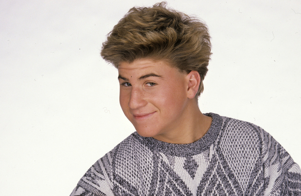 Jason Hervey who played Kevin's older brother, Wayne Arnold, was listed as "TV's 10 Biggest Brats list." Hervey said that a strange once punched him in the face because his character reminded him of his own brother.
