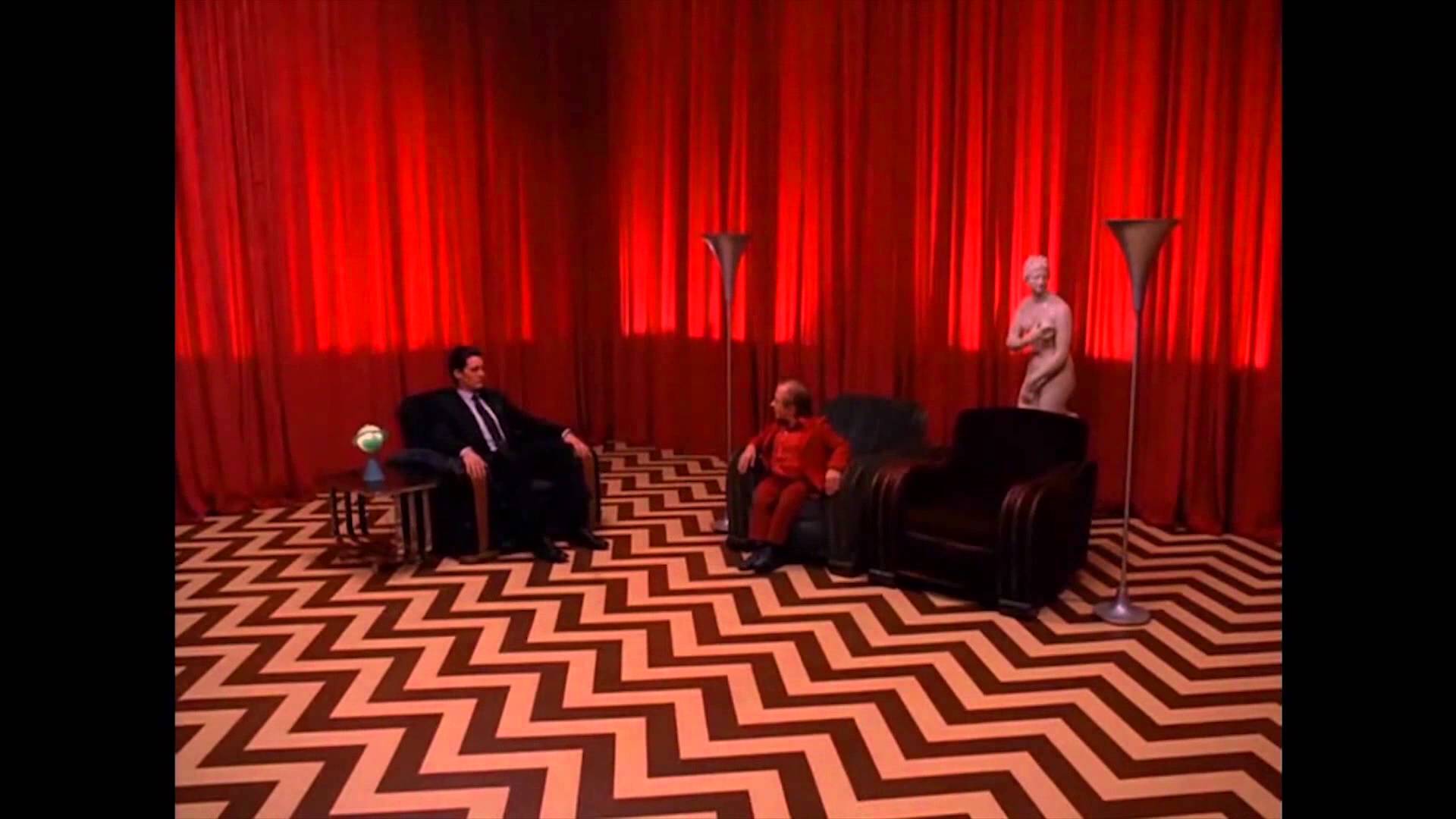 Twin Peaks - One of the weirdest and most addictive shows of all time, this creation from famed director David Lynch really had people talking. Following the murder of a beautiful high school girl, a detective played by Kyle MacLachlan descends into a sinister and bizarre world in small town America. This show had people saying the next day, "What the hell happened on that show last night?"