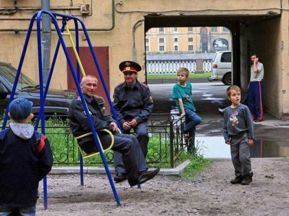 wtf russia russian kids swing