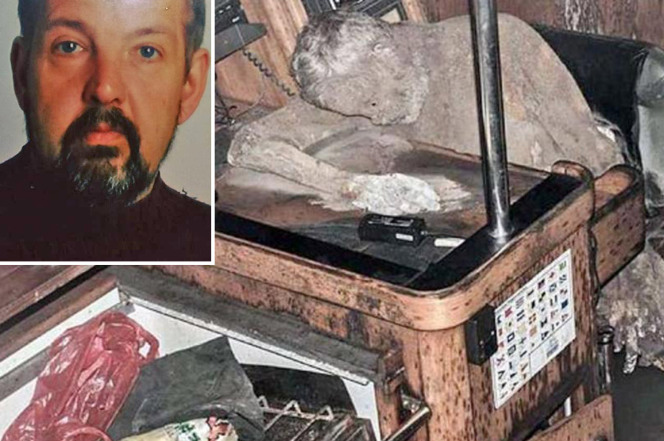 The mummified body of German adventurer Manfred Fritz Bajorat (59) has been discovered inside his abandoned yacht.
The body was found slumped near the boat’s radio telephone.