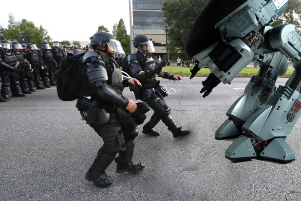 ED 209 tackles riot police.