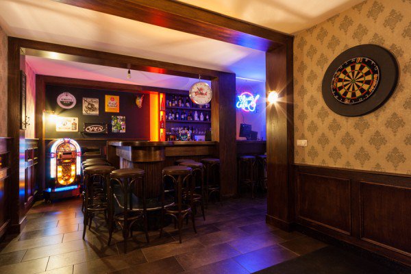 20 Of The Manliest Man Caves