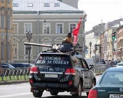 Funny Russians tuning their Cars to Celebrate Victory in World War II