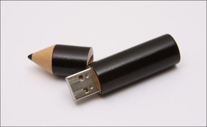 25 Extraordinary USB Accessories Your Computer