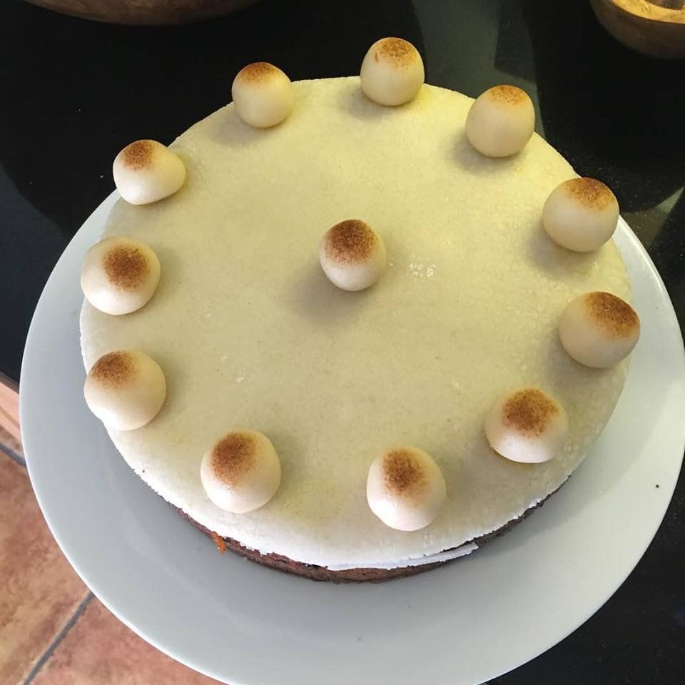 instagram nipple cake