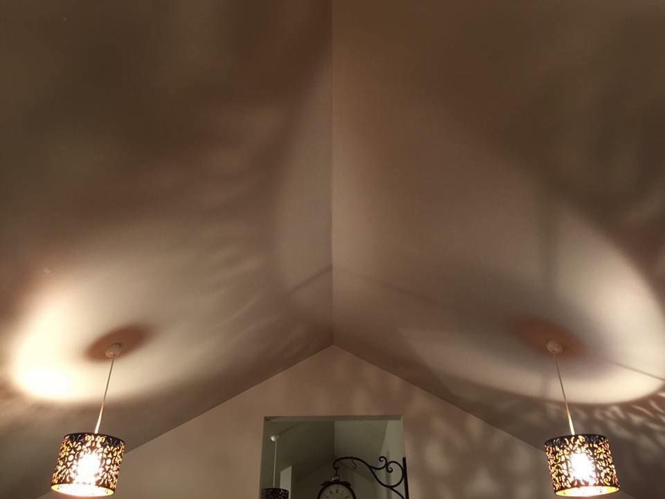 random pic ceiling boobs